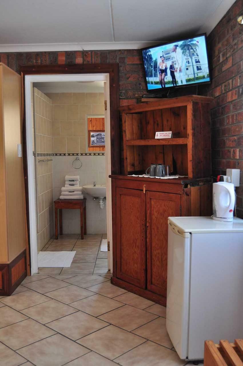 Obelix Guesthouse Людеріц Екстер'єр фото